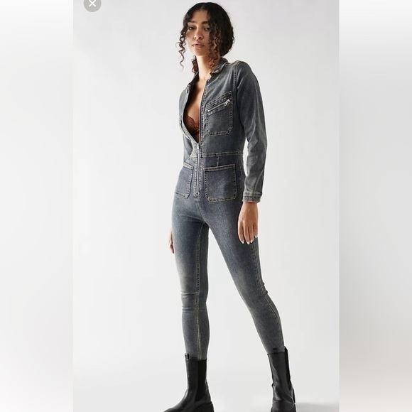 Free People Lennox Denim Skinny Utility Jumpsuit size Size NWT - Picture 3 of 16